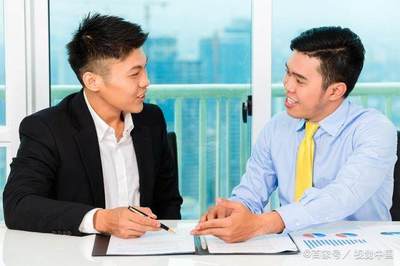 保險(xiǎn)咨詢開啟收費(fèi)模式 健康咨詢服務(wù)的新篇章